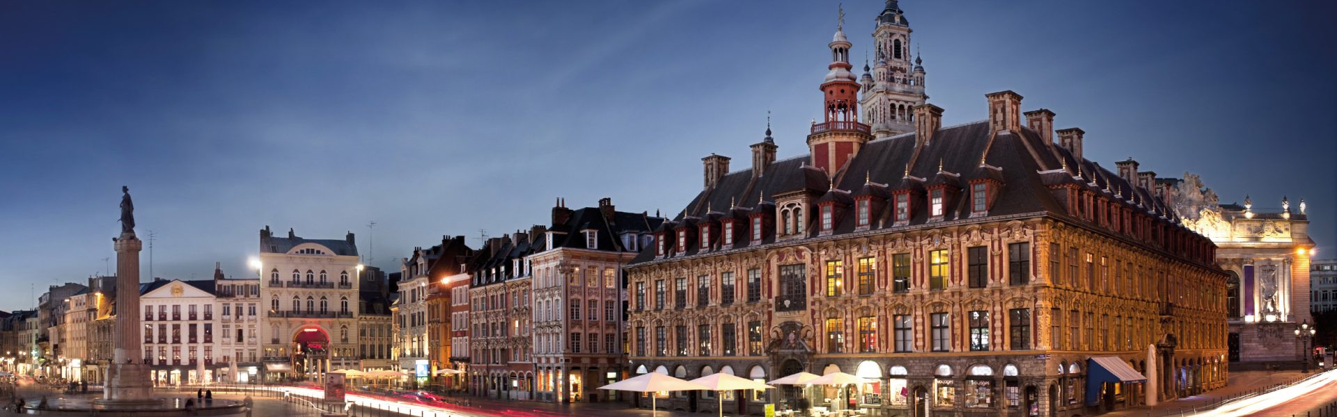 Photo Grand Place de Lille la nuit